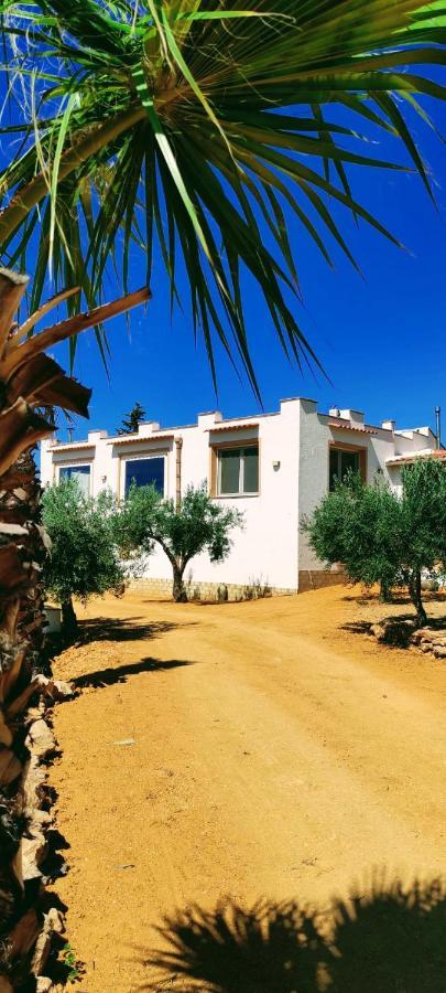 Villa Immersa In Oliveto Vista Mare Sciacca Exterior photo